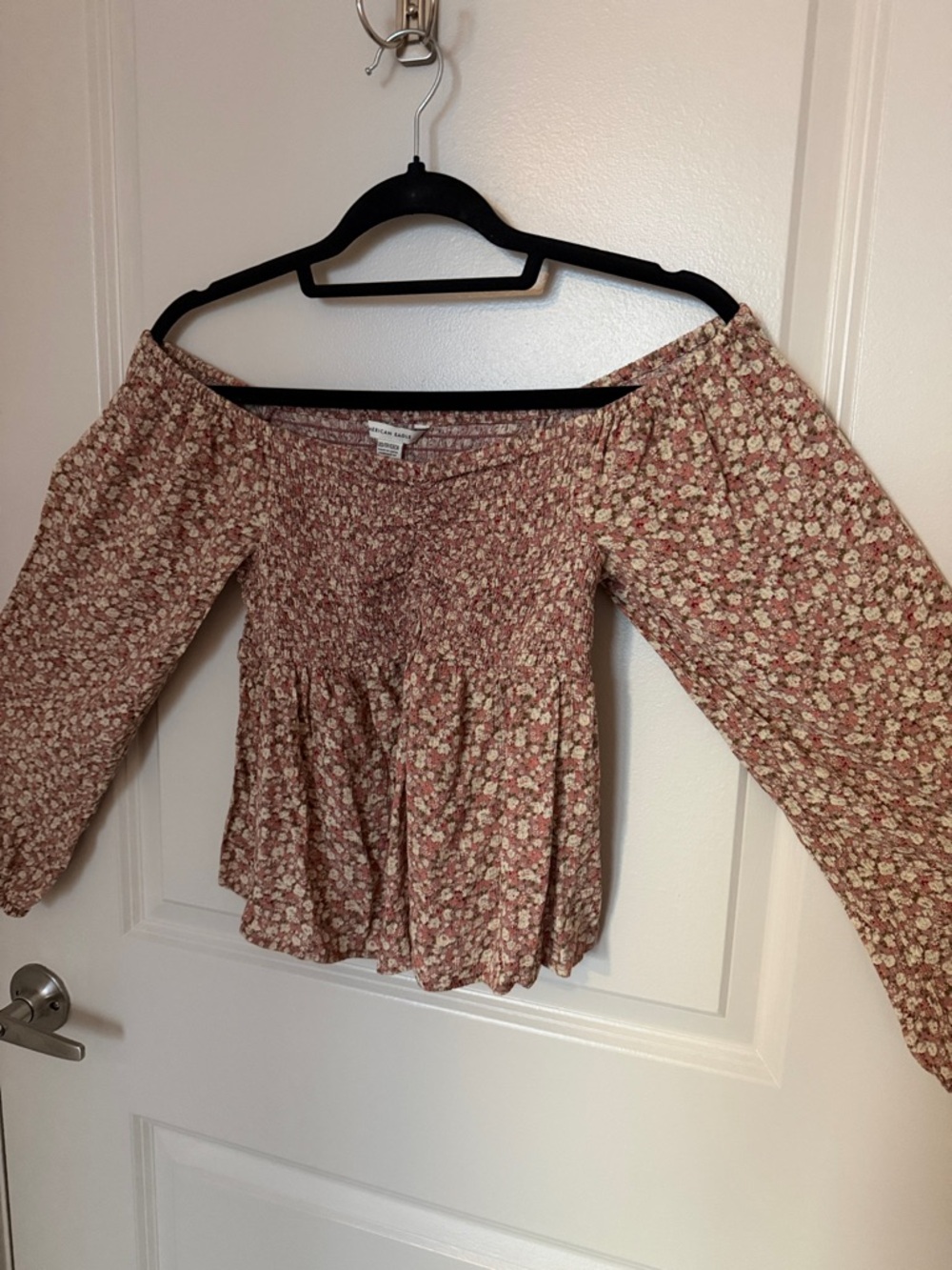 American Eagle Floral Off-Shoulder Peasant Top - Dusty Rose